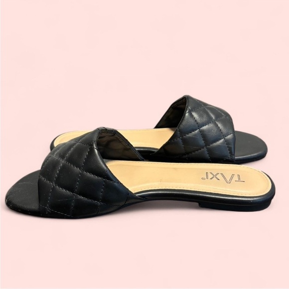 Taxi Women's Black Quilted Slide Sandals - Picture 3 of 3